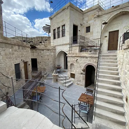 Hotel Cave 5*
