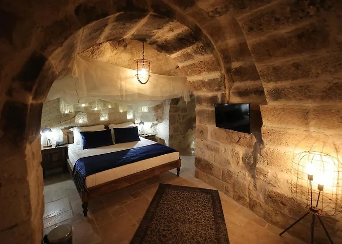 Hotel Cave
